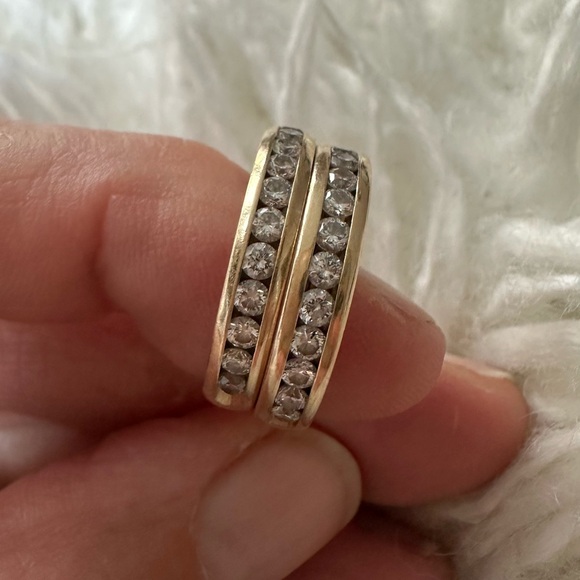 (2) 14k golden diamond stacking bands. Size 7. - Picture 5 of 5